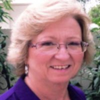 Headshot of Lynn Holloway, Chaplain II, Spiritual Health