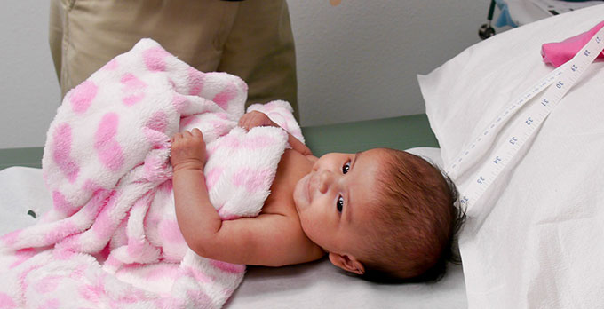 With the right techniques, bathing can be a safe and wonderful bonding opportunity for new parents and their babies.