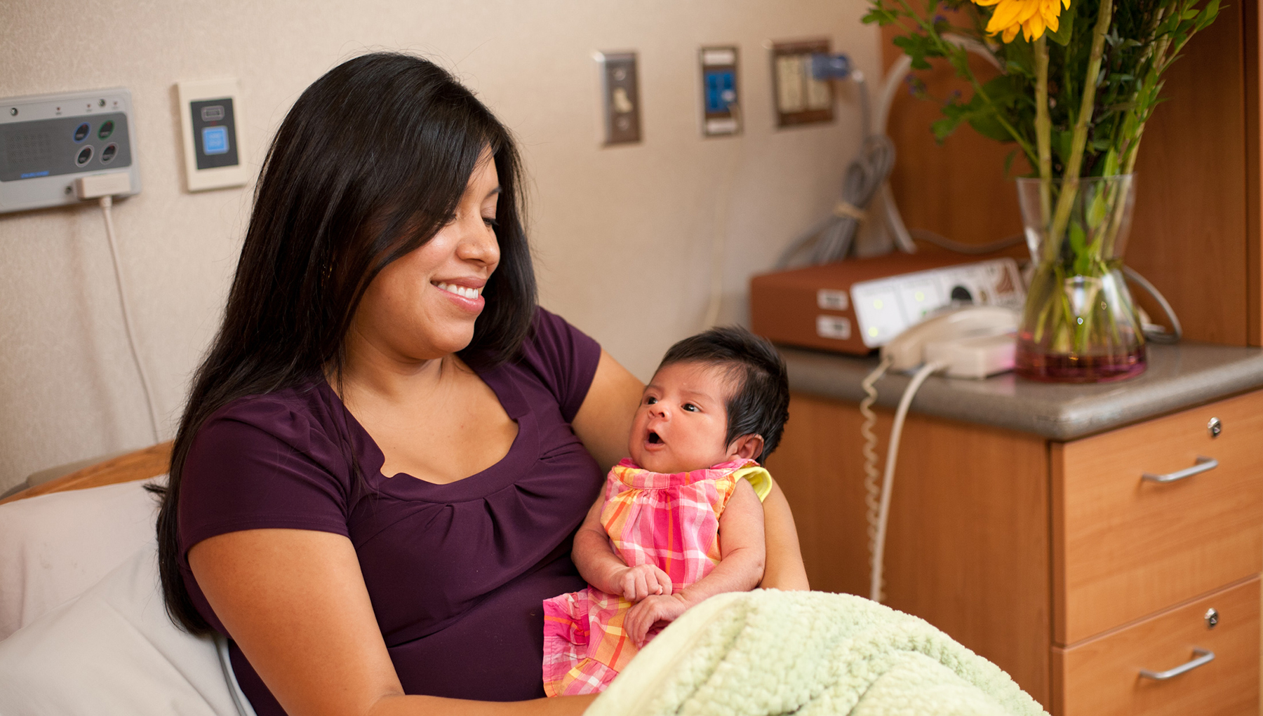 Recovering from a C-section: What's Normal and When to Call the Doctor, UNM Health Blog